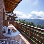 Le Bristol A52 By Interhome